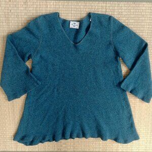 Vintage Benetton Medium made in Italy pure new wool blue sweater swing top